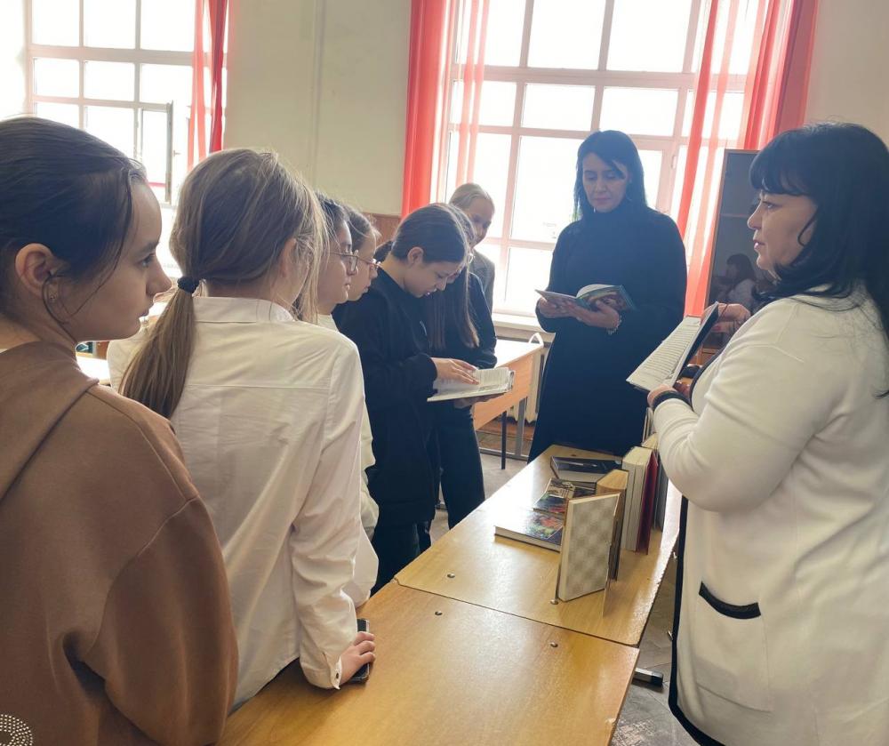 Весь мир - театр
