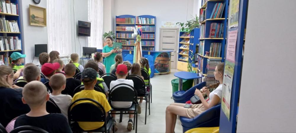 У Лукоморья!
