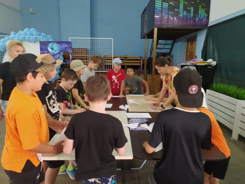 Там за облоками
