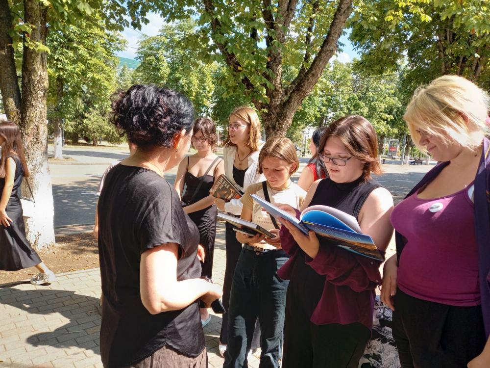 А вы любите читать?
А вы любите читать?