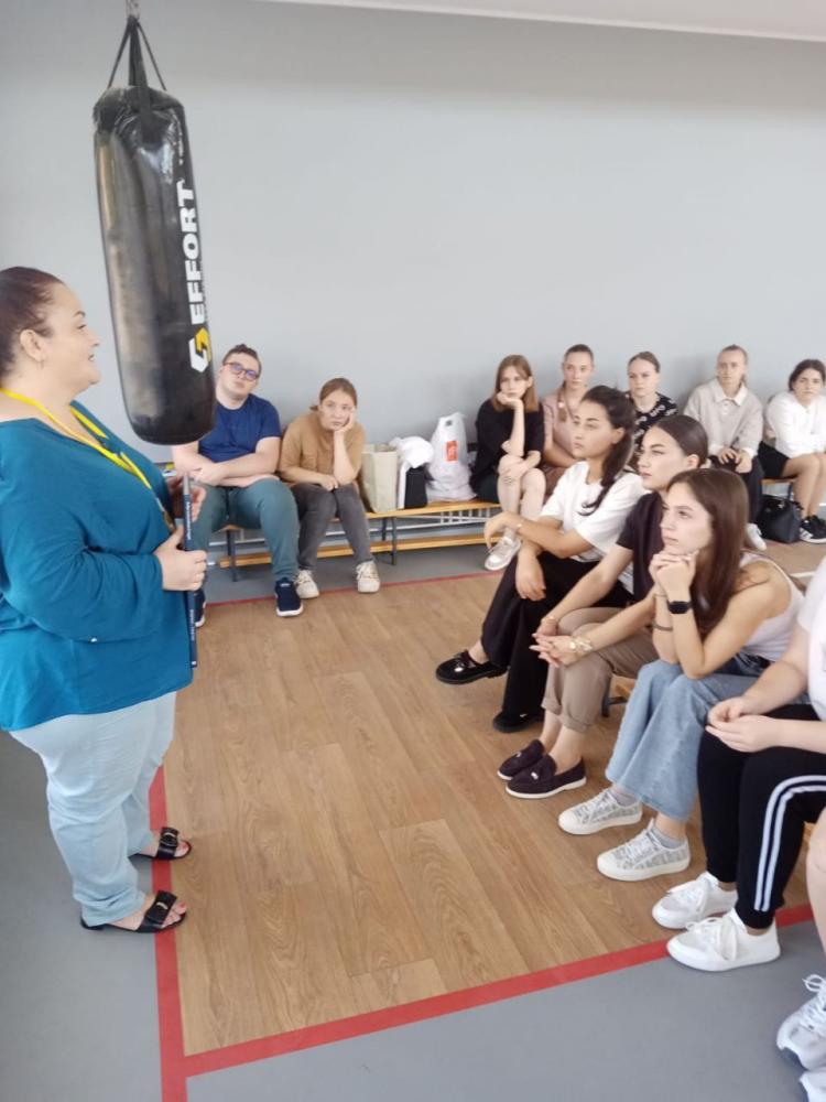 ко Дню правовой помощи
ко Дню правовой помощи