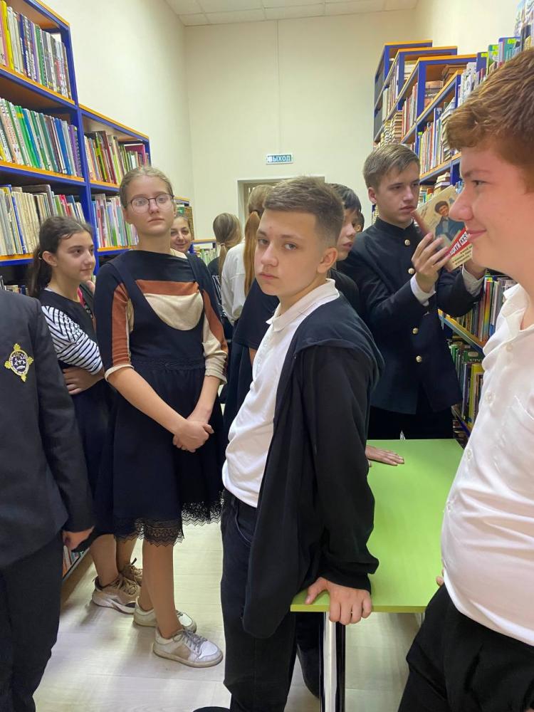 Путешествие по книжным полкам
