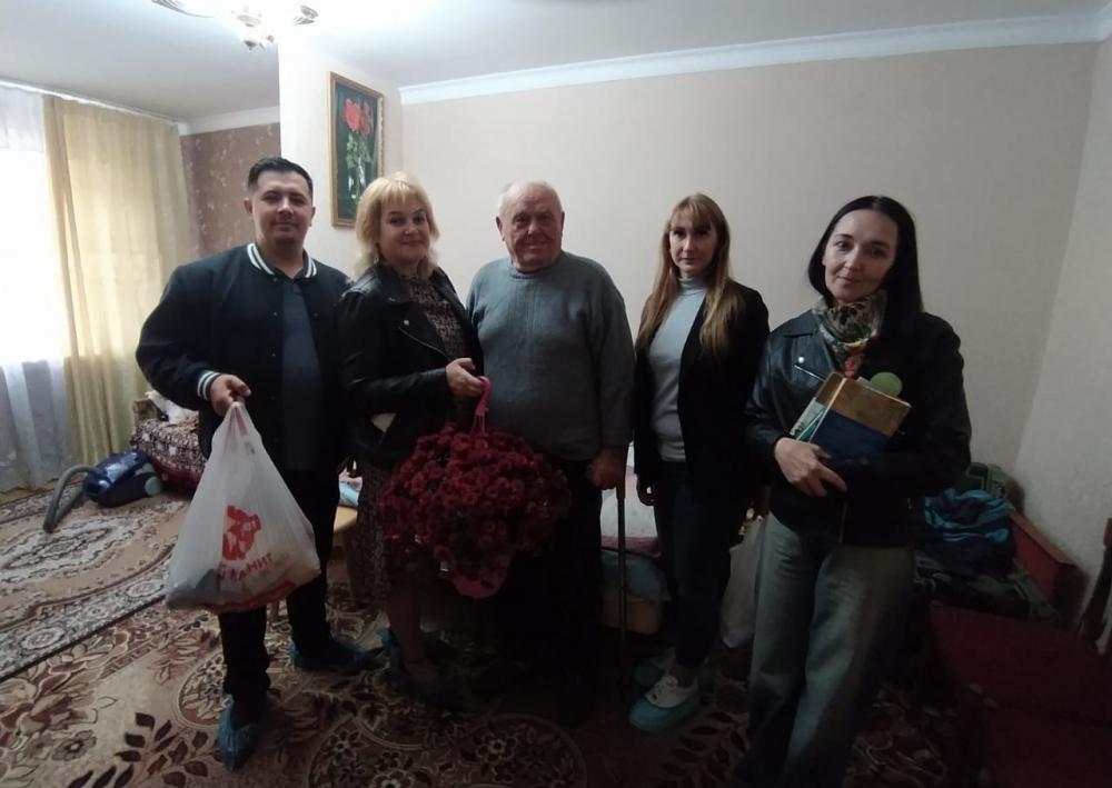 С благодарностью за труд
