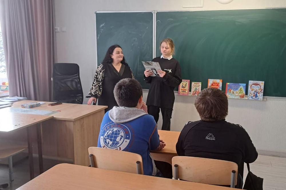 Новогодние традиции и забавы
