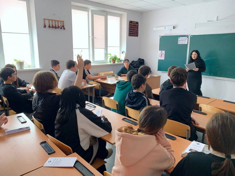 Родной язык душа народа
