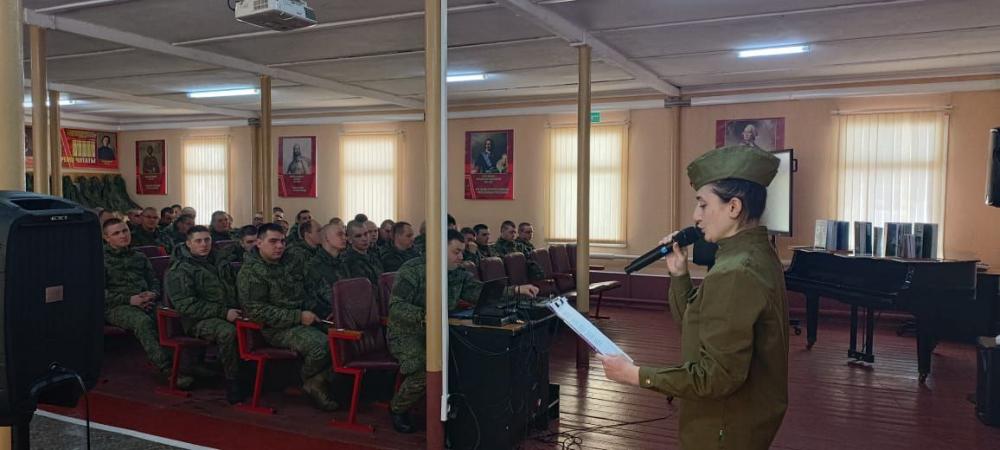 Поздравления в День защитника Отечества
