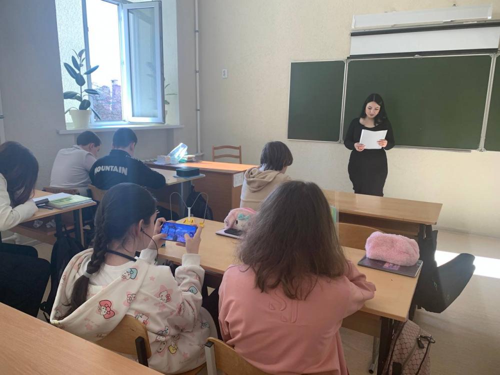 Давайте пушкина любить
