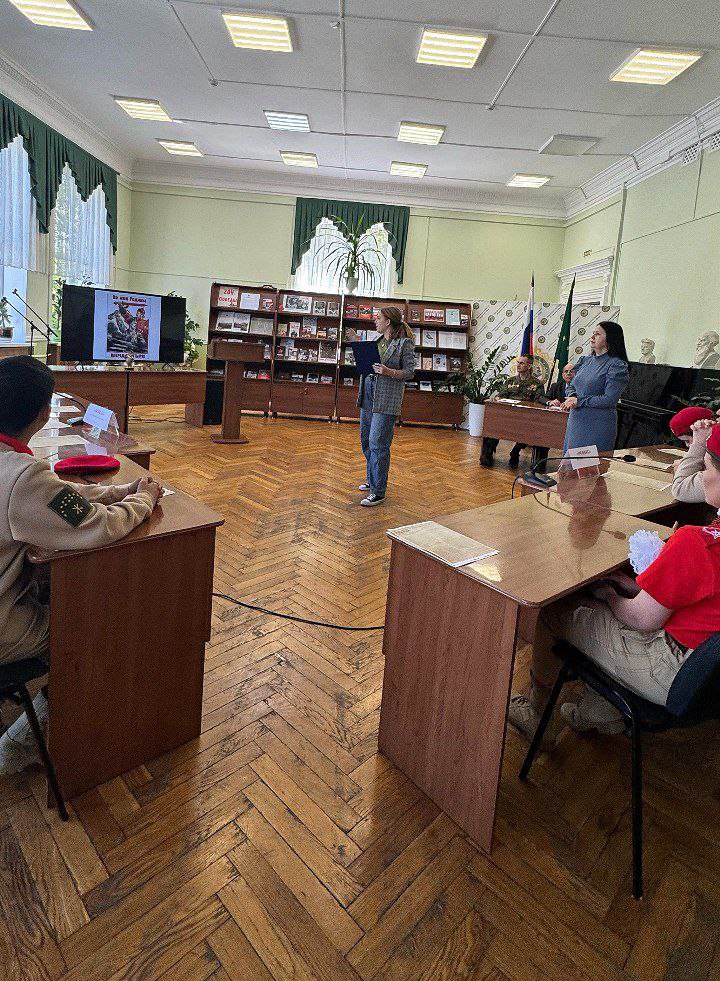 Герои победители
