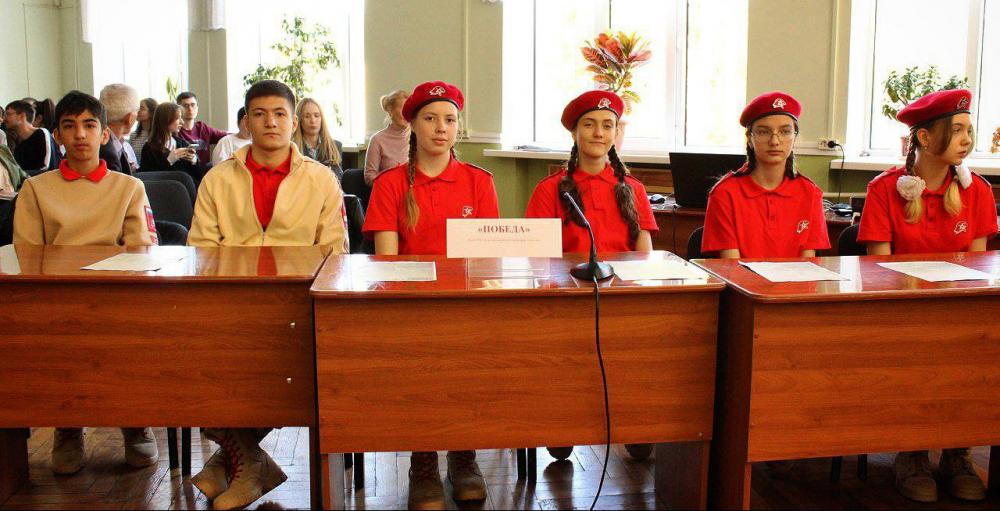 Герои победители
