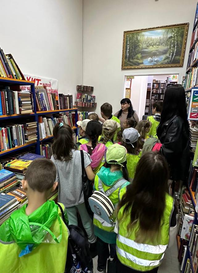 Угадай Героя книг
