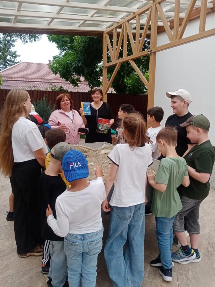 Знатоки подводного мира
