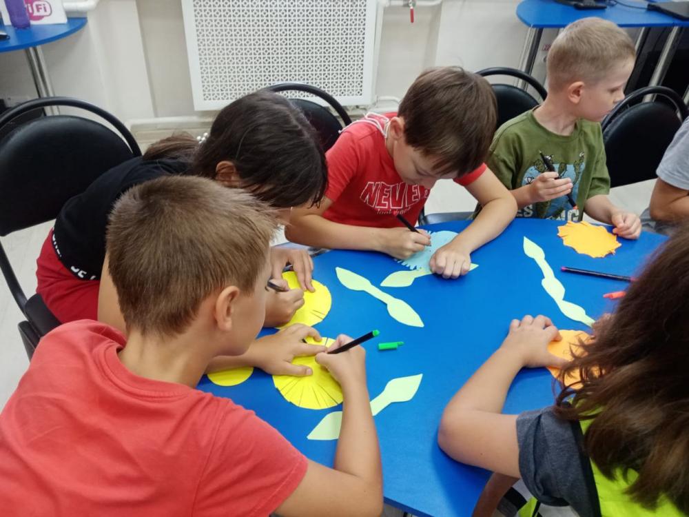 Волшебник мир цветов
