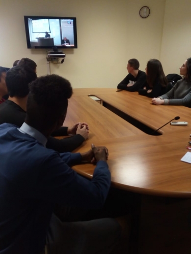 «IQ выше среднего»