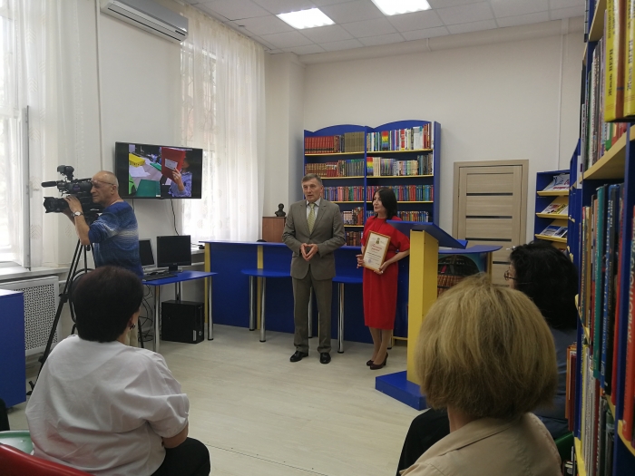 "К нам всегда открыты двери!" 