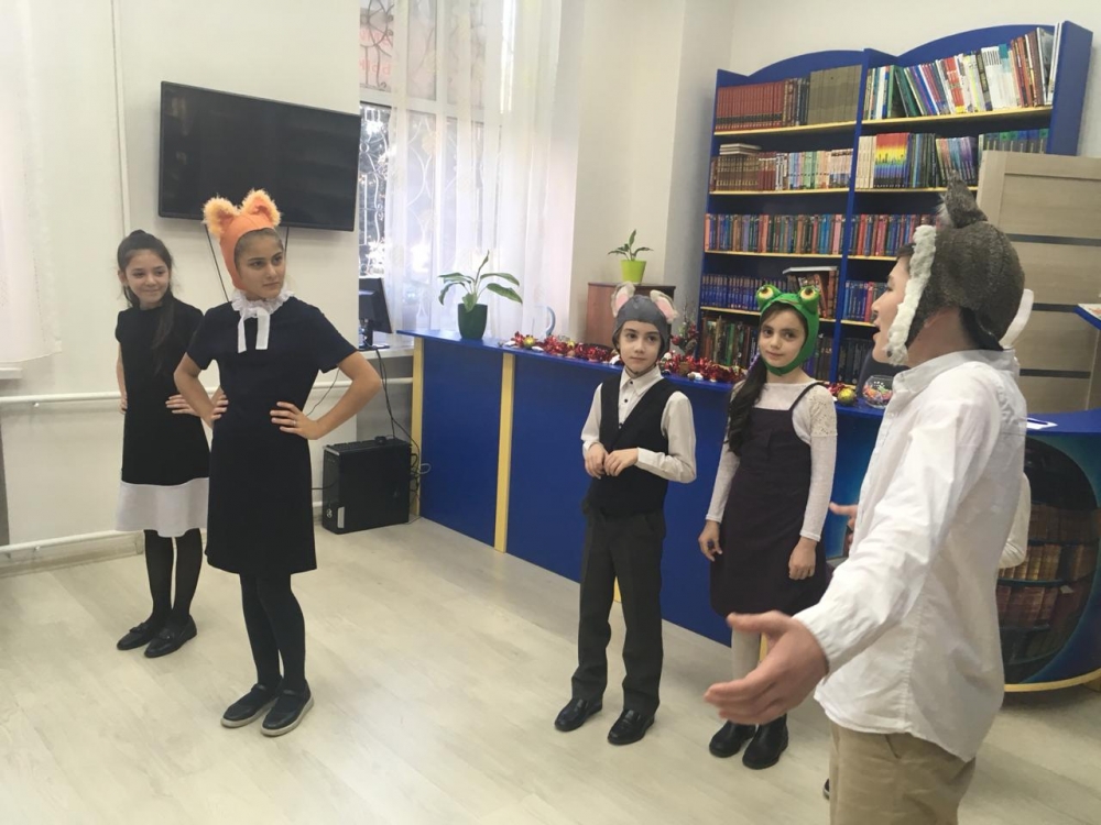 Встреча с народной артисткой М.Ш. Биданоко и театр.студией "Щыгъыжъый"