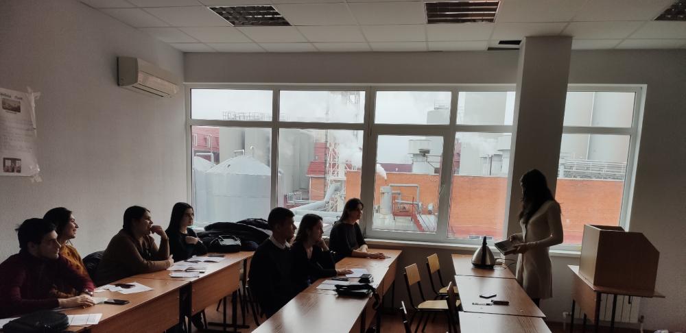 Международный женский день