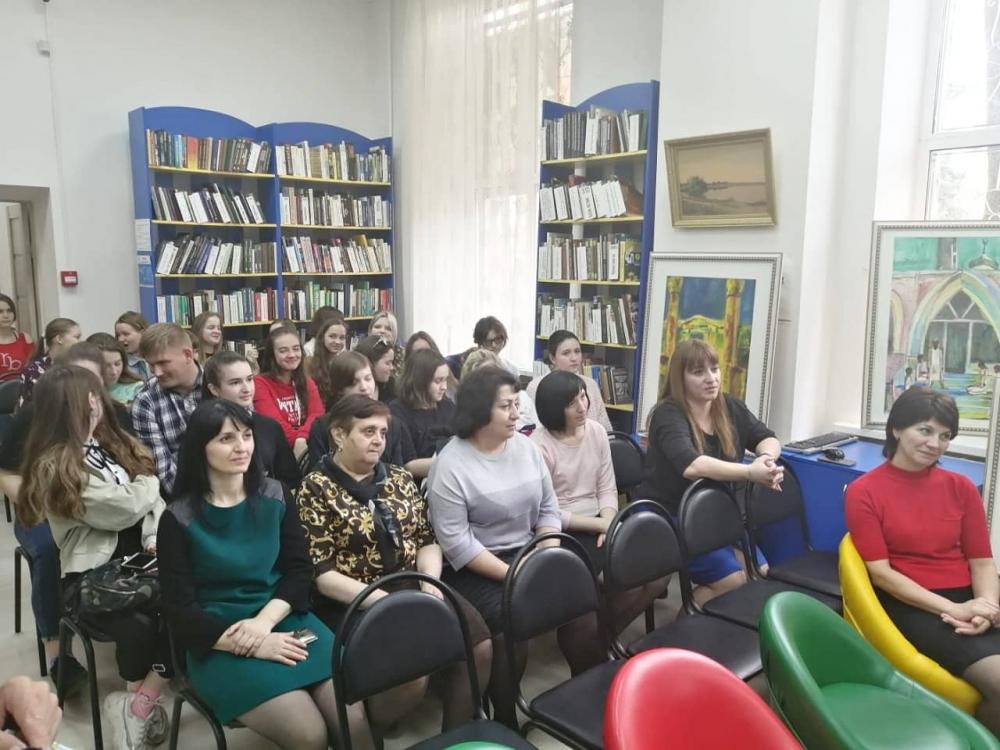 Встреча с Теучежем Катом (нар.художник РФ)