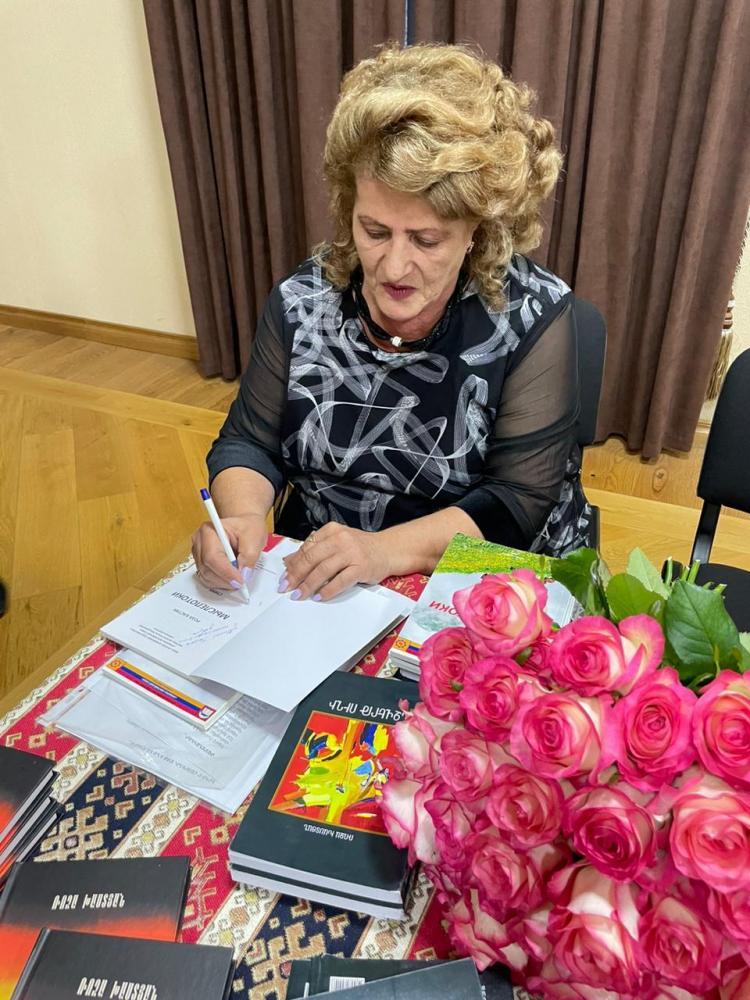 Творческий Вечер Розы Хастян
