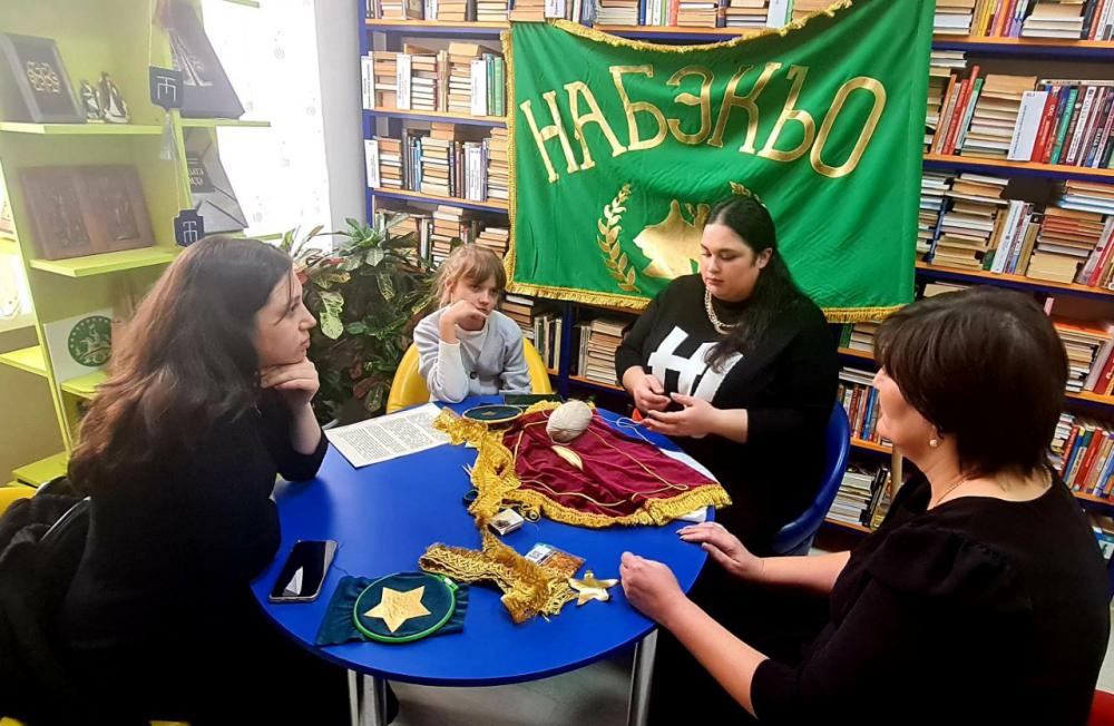 Мастер-класс по золотому шитью адыгов
