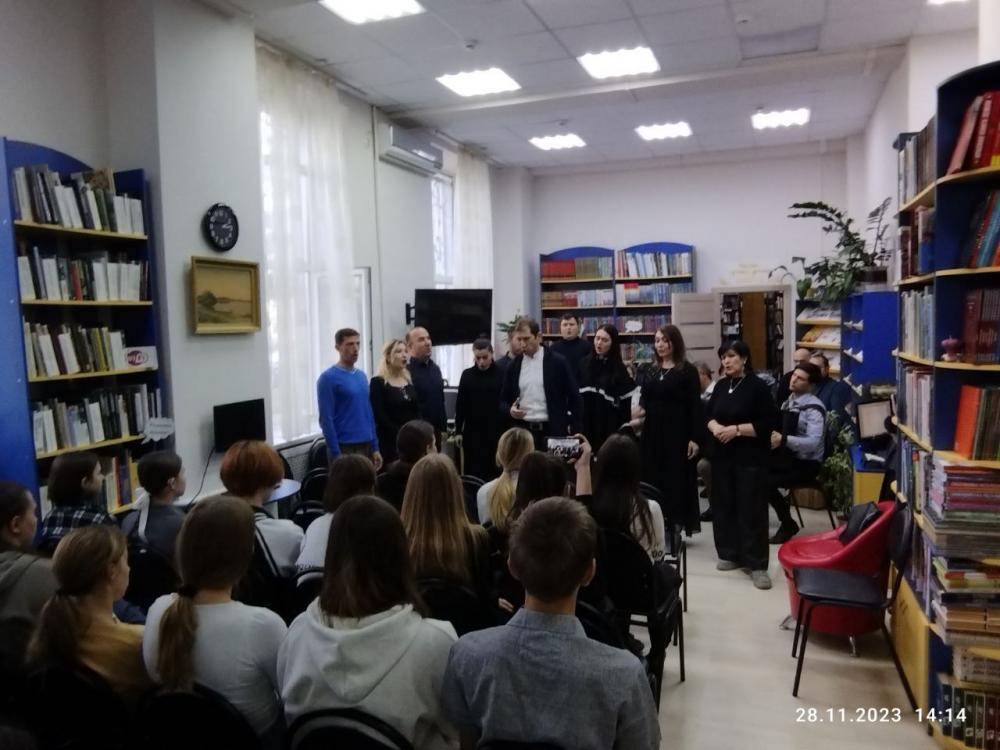 Встреча с участниками Государственного ансамбля народной песни и танца "Исламей"
