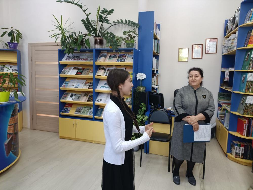 Мы о войне стихами говорим
