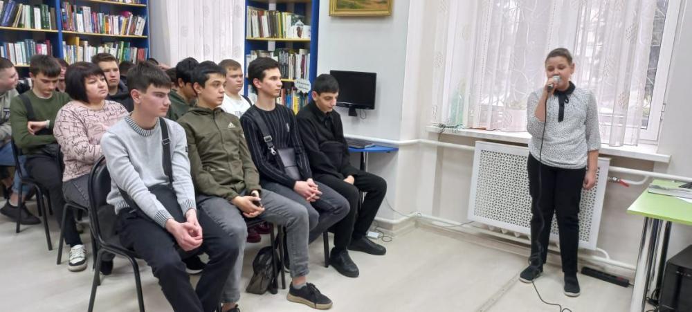 Выполняя задание родины
