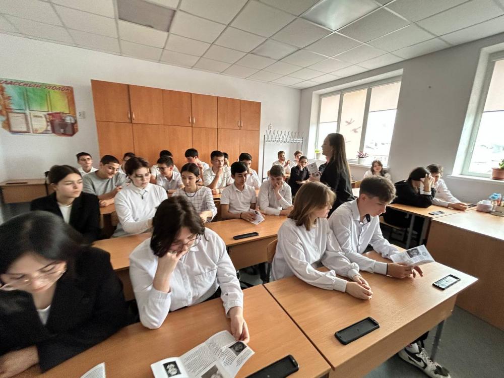 Русские не сдаются!
Русские не сдаются!