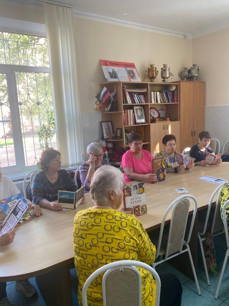 Мудрой осени - счастливые мгновения
