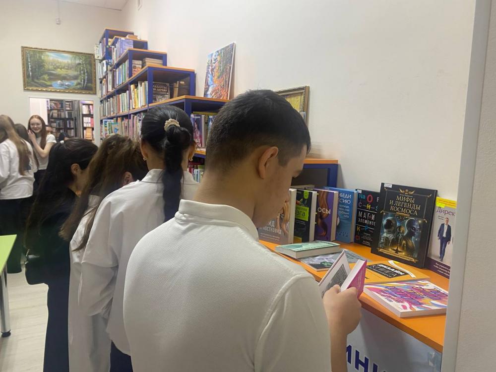 Знакомьтесь, новые книги
