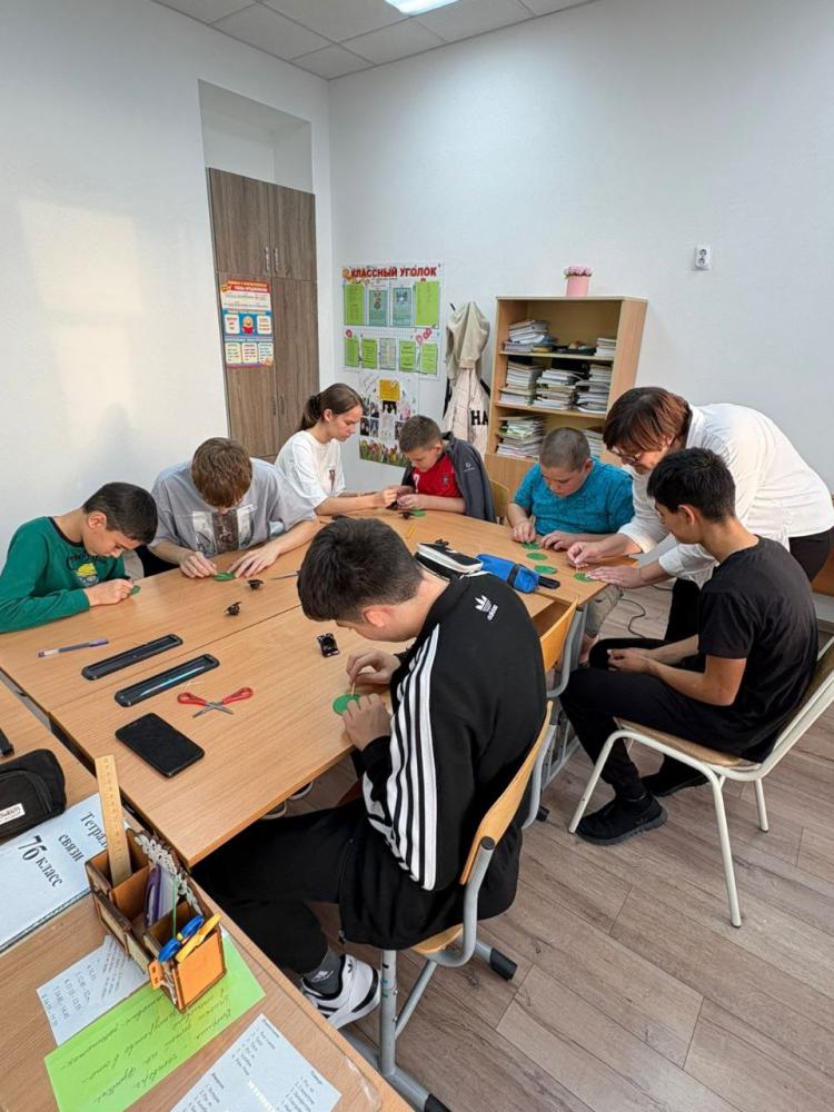 Краски жизни через творчество
Краски жизни через творчество