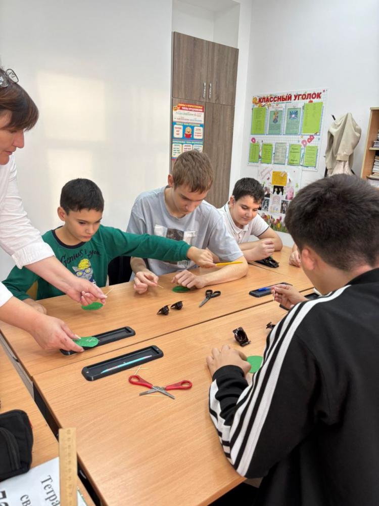 Краски жизни через творчество
Краски жизни через творчество