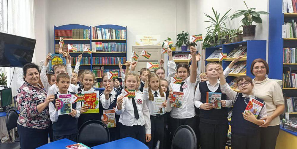 Мир интересных книг
