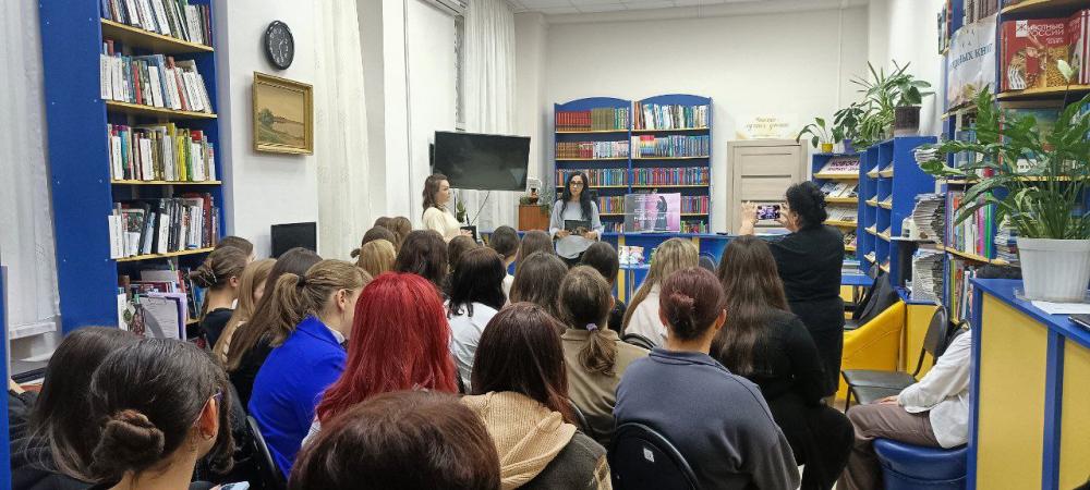 И пусть поэзия польётся из сердца
