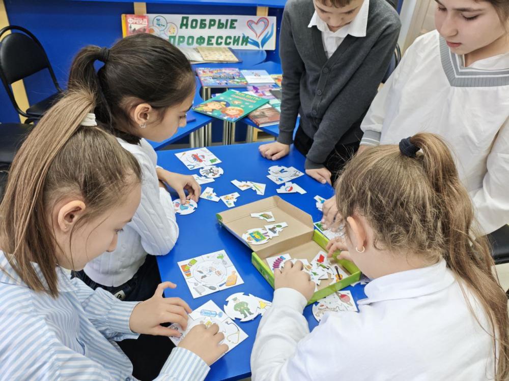 Добрые профессии
Добрые профессии