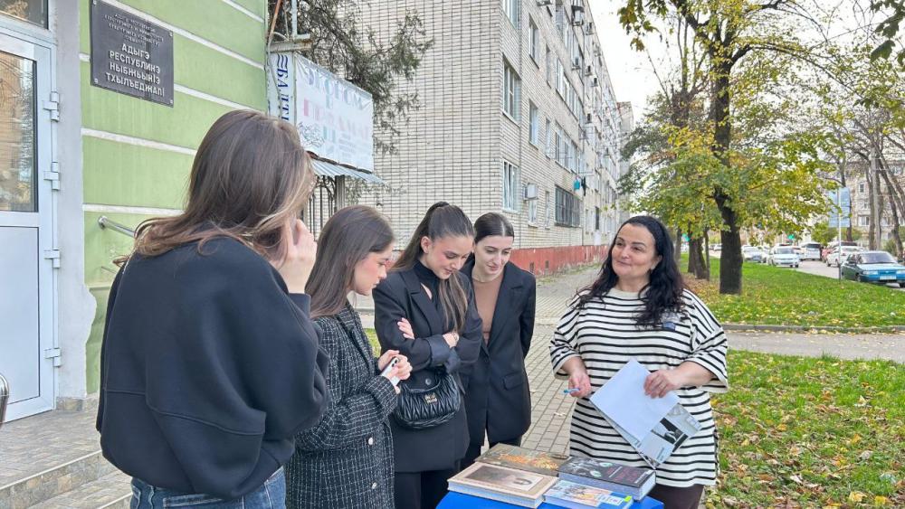 Знатоки литературы
