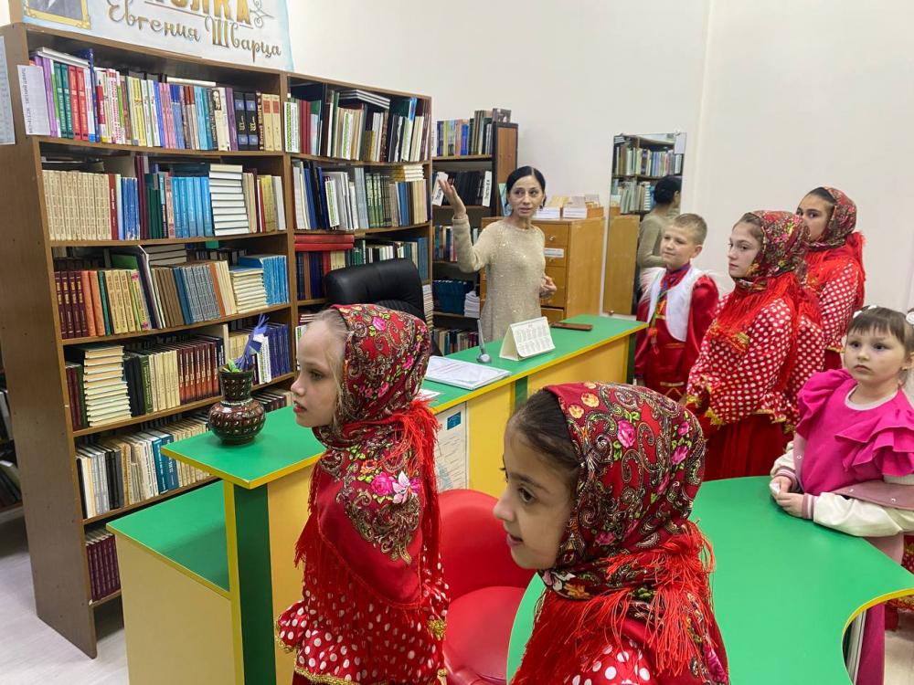 Ко Дню матери
