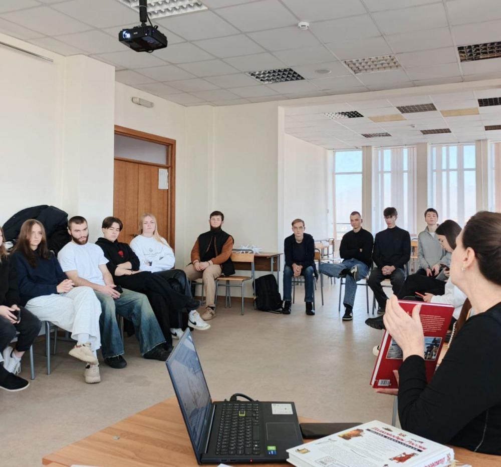 ко Дню Героев Отечества
