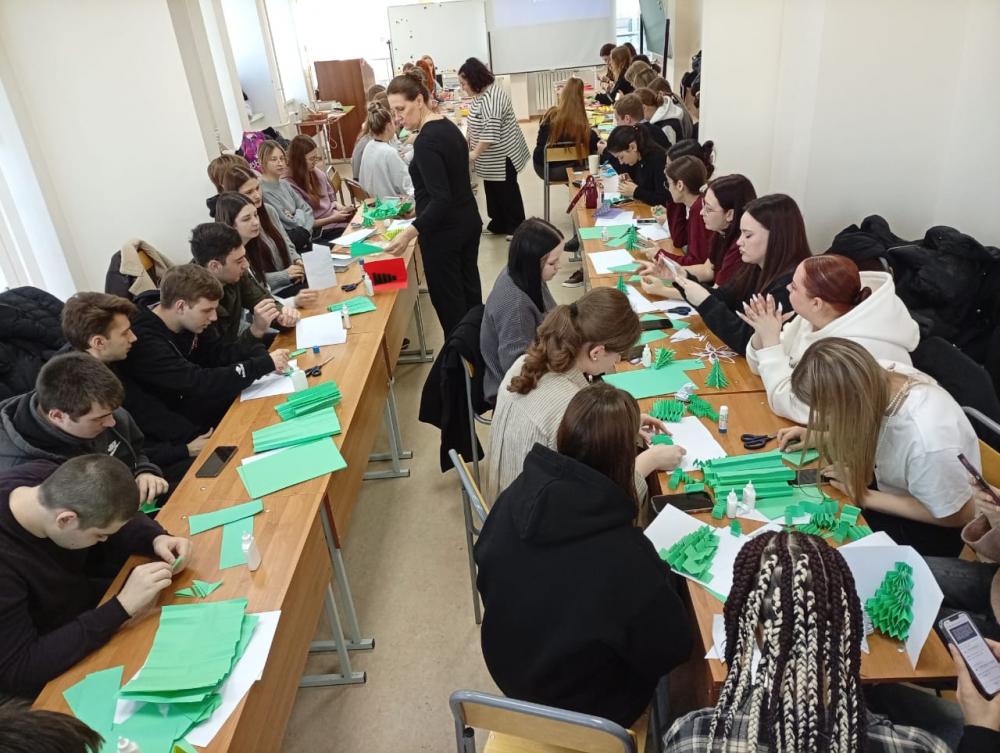 Новогодняя мастерская.
