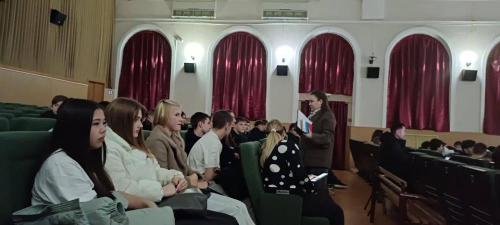 Я знаю Конституцию Российской Федерации
