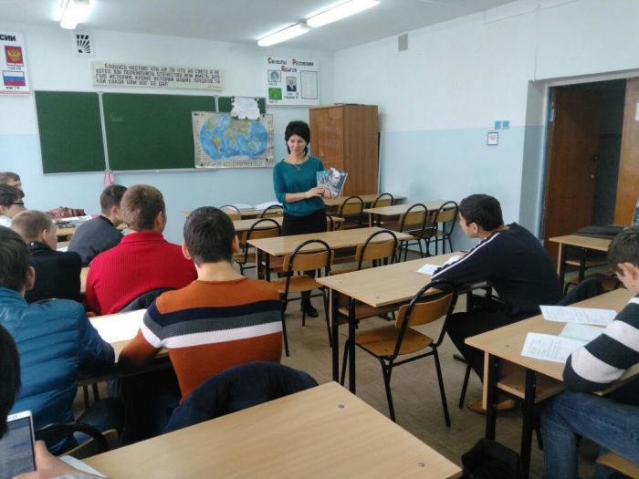 Библиографический обзор «Обыкновенное чудо художественного слова Е. Шварца»