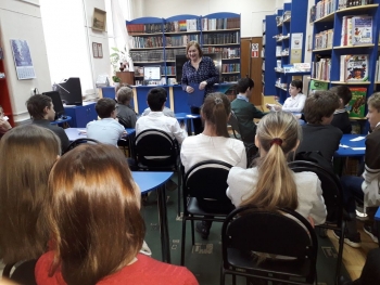 Беседа  об информационной поддержке учащейся молодежи «Библионавигатор»