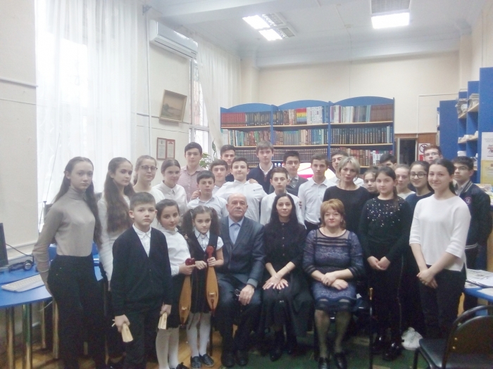 Хранитель народных мелодий